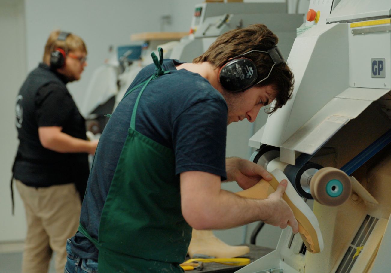 atelier de fabrication semelles orthopédiques